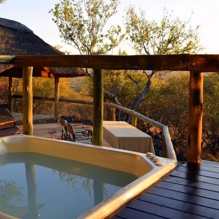 Thulani Game Lodge and Eco Estate