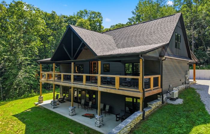 Private Nolin Lake Home with FirePit, Ice Maker, Arcade & Electronic Game Table.