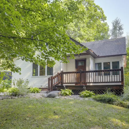 Near Lakes & Trails! Northwoods Retreat