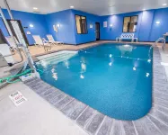 Comfort Suites - Pools