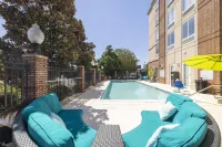 Hilton Garden Inn Albany - Gym