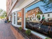 Georgetown Inn Hotels near Bryce Park