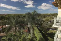 The Ritz-Carlton Naples, Tiburón - Romantic