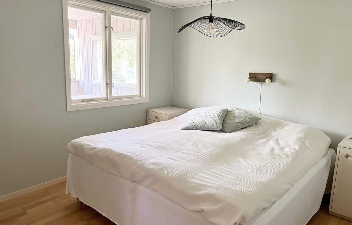 6 person holiday home in Djurhamn
