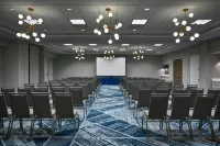 Delta Hotels Norfolk Airport - parking