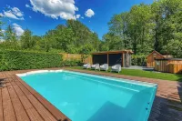 Glamping Lodge with Eco-Wellness - С бассейном
