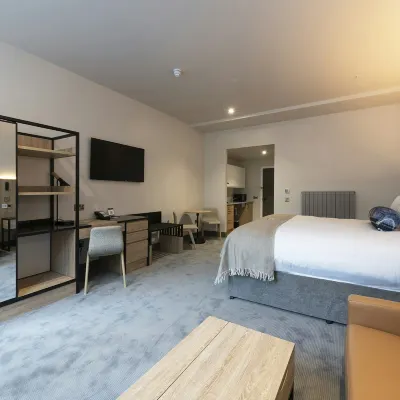 Sandman Signature Glasgow Hotel Hotels near The Mitchell Library