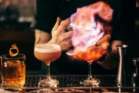 Shinola Hotel - bar