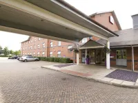 Sheffield (Arena) Hotels near FlyDSA Arena