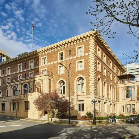 The Inn at the Union Club of British Columbia