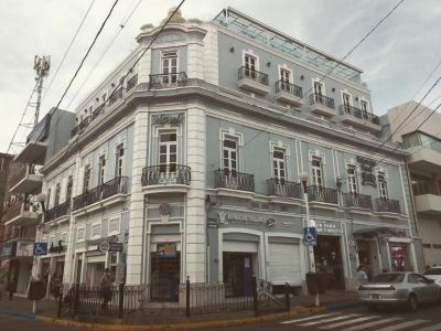 Hotel Estancia Real