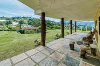 Dog-friendly, Secluded, Game Room: Dota Mountain - Wifi