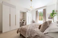 Roma Elegante 3 Bedrooms With 5 Star Comfort in Stylish Prati Neighborhood - جاكوزي
