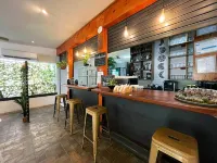 Surf Ranch Tamarindo - Bares