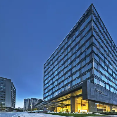 Pagoda Hotel Shanghai Wujiaochang Hotels near Jiangwan Stadium