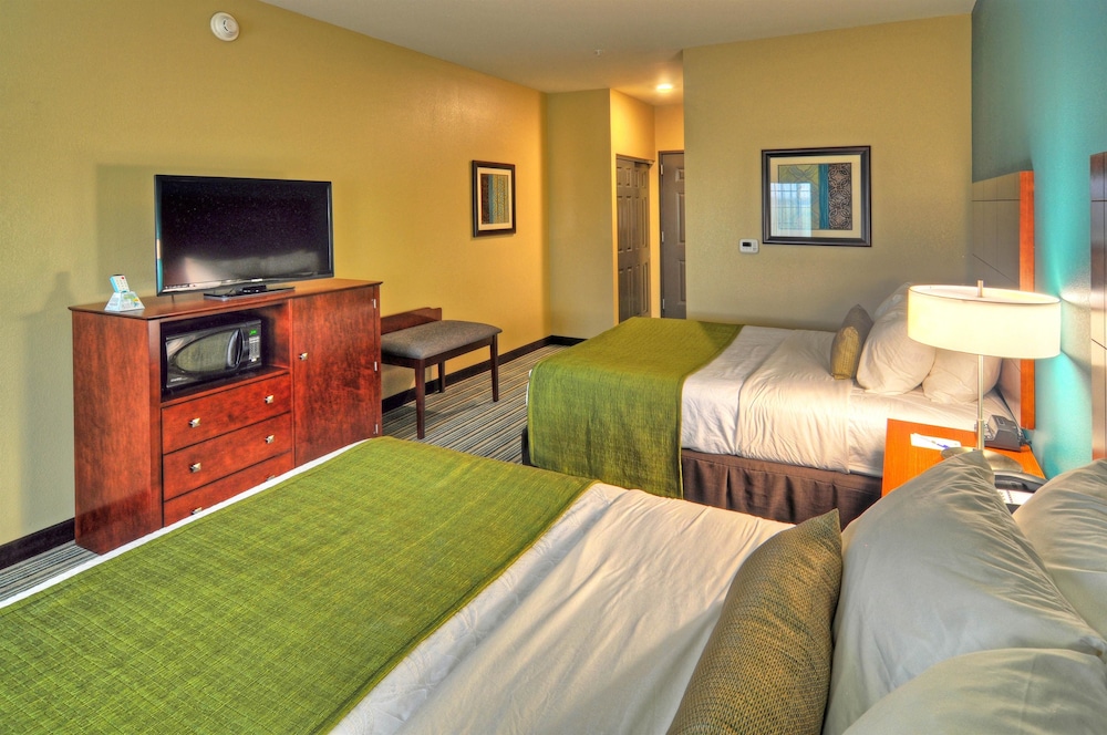 Best Western Plus Patterson Park Inn