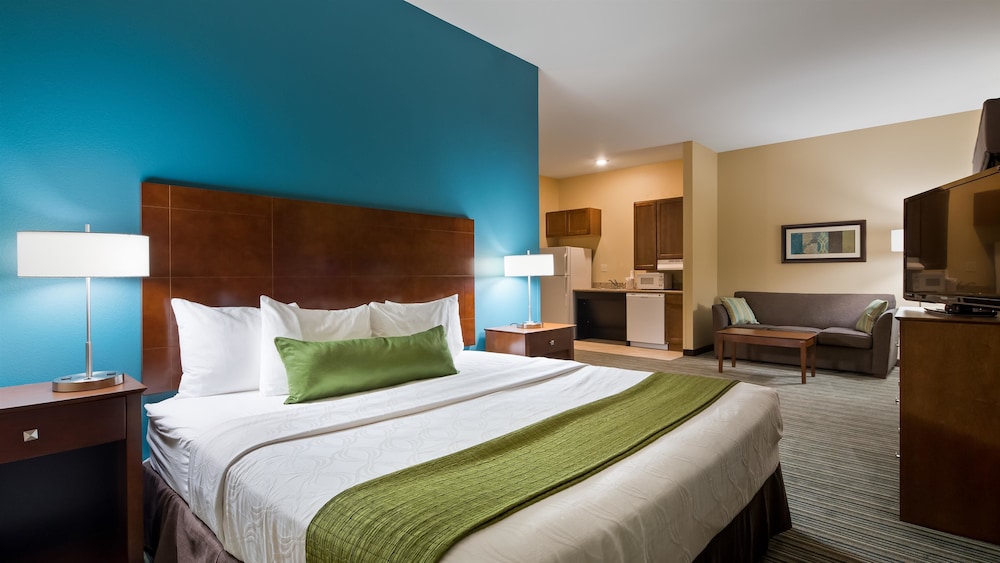 Best Western Plus Patterson Park Inn