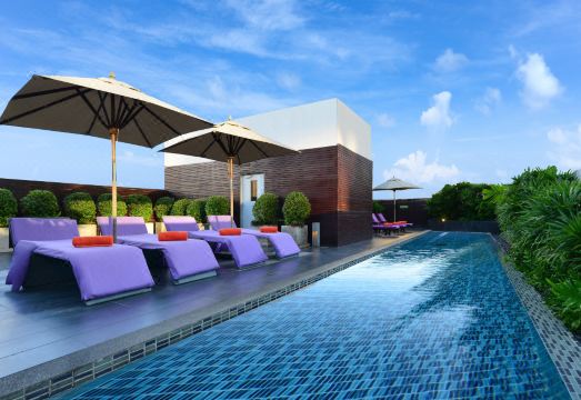 시타딘 수쿰윗 외부 전경