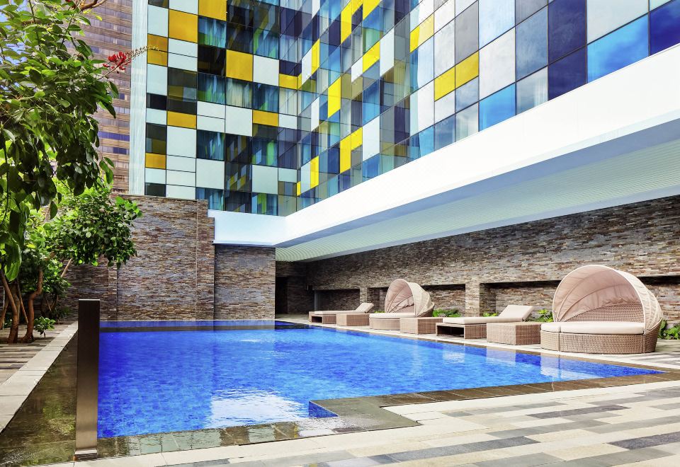 Grand Mercure Jakarta Harmoni HotelOver view