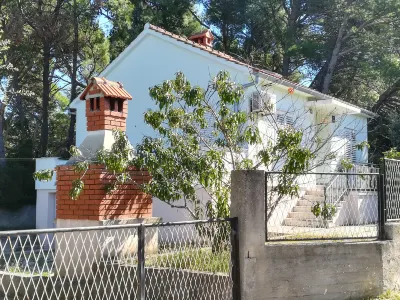 Holiday House Near the Sea