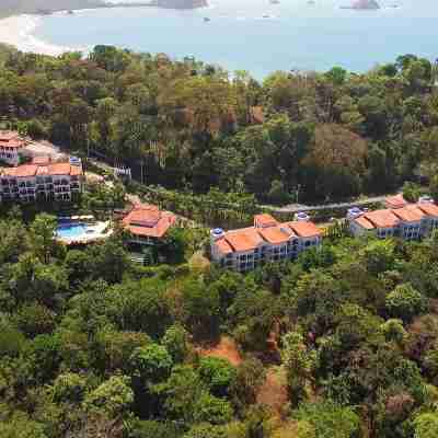 Shana by the Beach Manuel Antonio Hotel Exterior