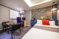 For you MOTEL - Esports