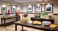 Hampton Inn by Hilton North Bay - พร้อมอาหารเช้า