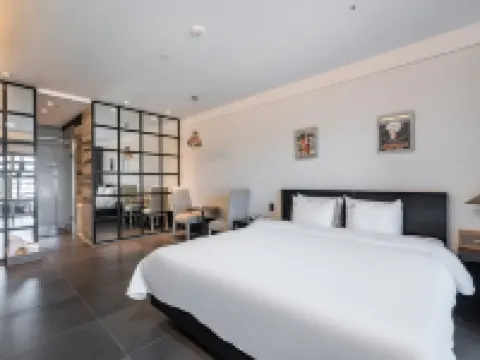 Pandora Hotel 蔚山のホテル