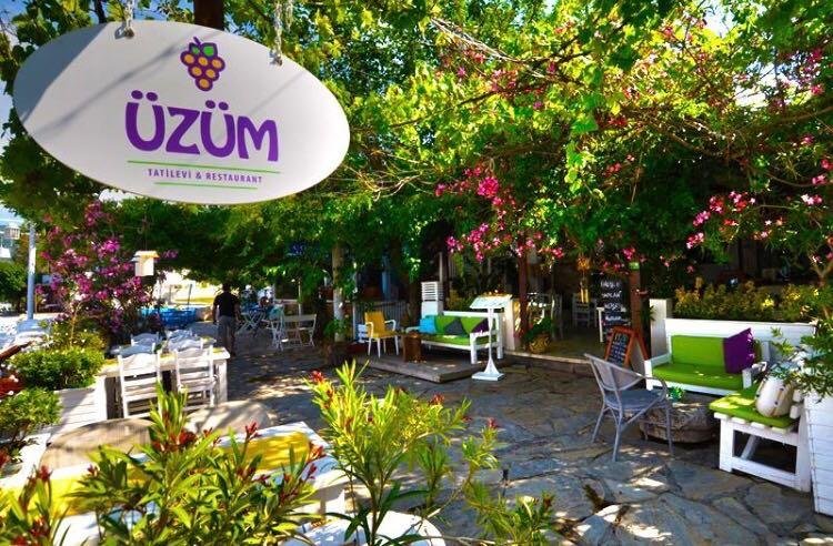 Uzum Tatil Evi