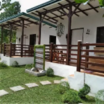 Paradise Oasis Mountain Resort