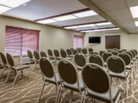 Comfort Inn Grand Rapids Airport Hotels in Grand Rapids