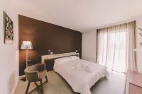 Suite 10 Home Design & Spa Hotels in Polignano a Mare