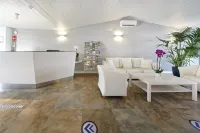 Relaxia Los Girasoles Bungalows - Hot Tub