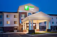 Holiday Inn Express & Suites Dubuque-West 더뷰크 호텔