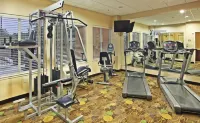 Holiday Inn Express & Suites MARSHALL by IHG