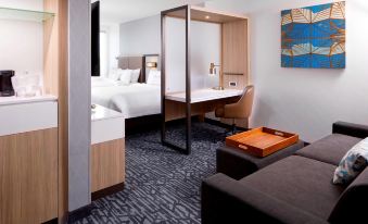 SpringHill Suites Columbus Easton Area