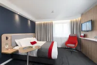 Holiday Inn Express Edinburgh - Leith Waterfront Hotels in Burntisland