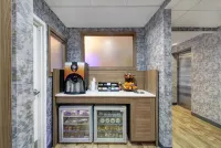 Candlewood Suites Winchester Hotels in Shawnee