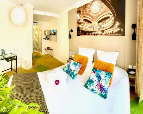 Kyriad Restaurant Centre Spa Vichy Hotels in Vichy