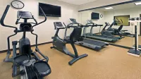 Holiday Inn Express & Suites Colby by IHG - Gym