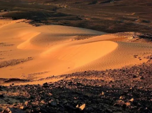 La Vallee des Dunes - Auberge, Bivouacs and Excursions Hotels in Hassilabied