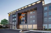 La Quinta Inn & Suites by Wyndham Manassas VA-Dulles Airport Hotels in Prince William County