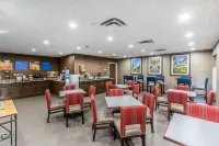 Comfort Inn & Suites - breakfast