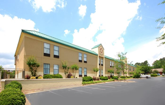 Best Western Plus Edison Inn