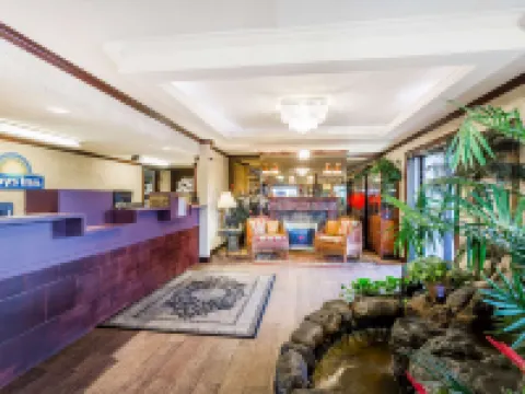 Days Inn by Wyndham Destin Hotels in Destin