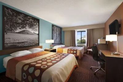 Super 8 by Wyndham Collinsville St. Louis Hotel a Collinsville
