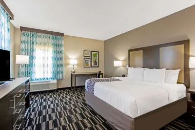 La Quinta Inn & Suites by Wyndham Sweetwater East Hotels in Sweetwater