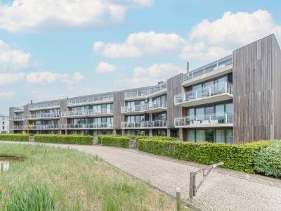 Duinenhof 18 with Parking