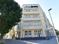 Kiez Hostel Berlin Các khách sạn gần Hộp đêm Berghain
