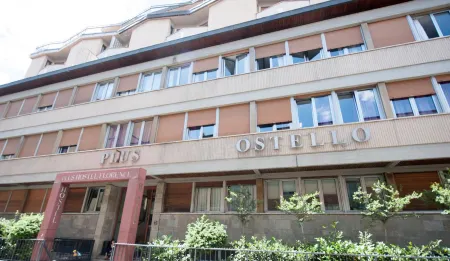 Plus Florence Отели рядом с достопримечательностью «Свети Флоренция»